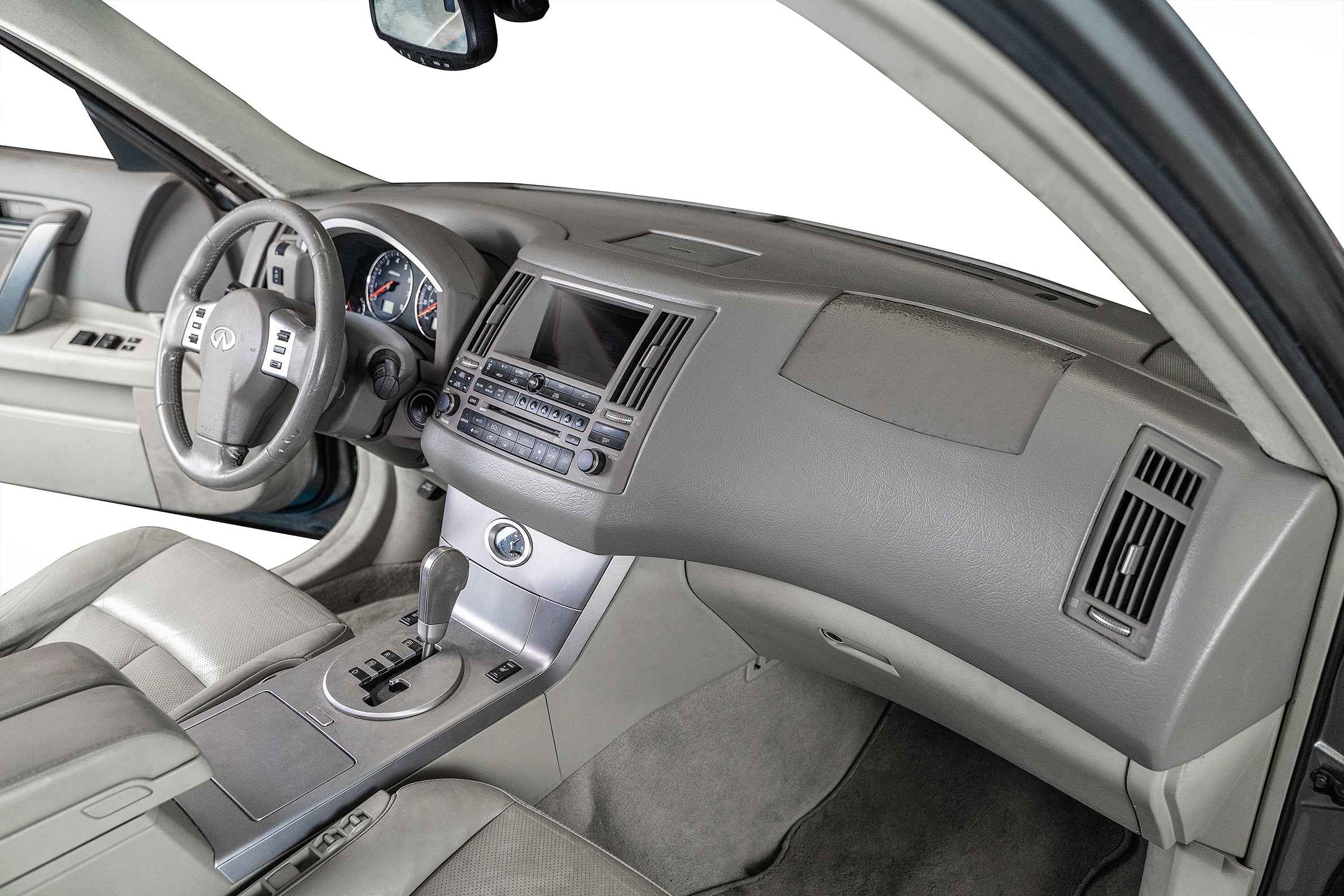 2003-2005 Infiniti FX35/FX45 Molded Dash Cover - DashSkin